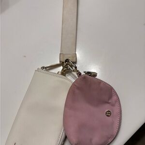 Lululemon wristlet set